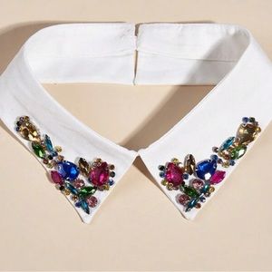 NWOT - Embellished collar